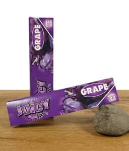 Juicy-jay-papers-king-slim-grape-1.jpg