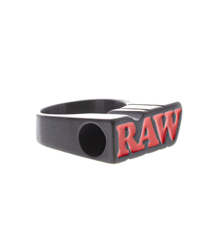 RAW-Black-Ring-Size8-11-Bild2.jpg