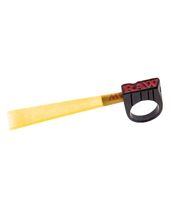 RAW-Black-Ring-Size8-11-Bild4.jpg