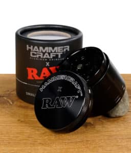 hammercraft-x-raw-grinder-50mm-4-piece-schwarz-1.jpg