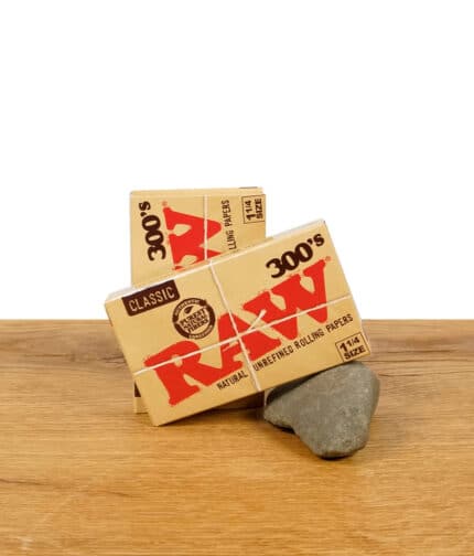raw-classic-300s-1-1-4-size-papers.jpg
